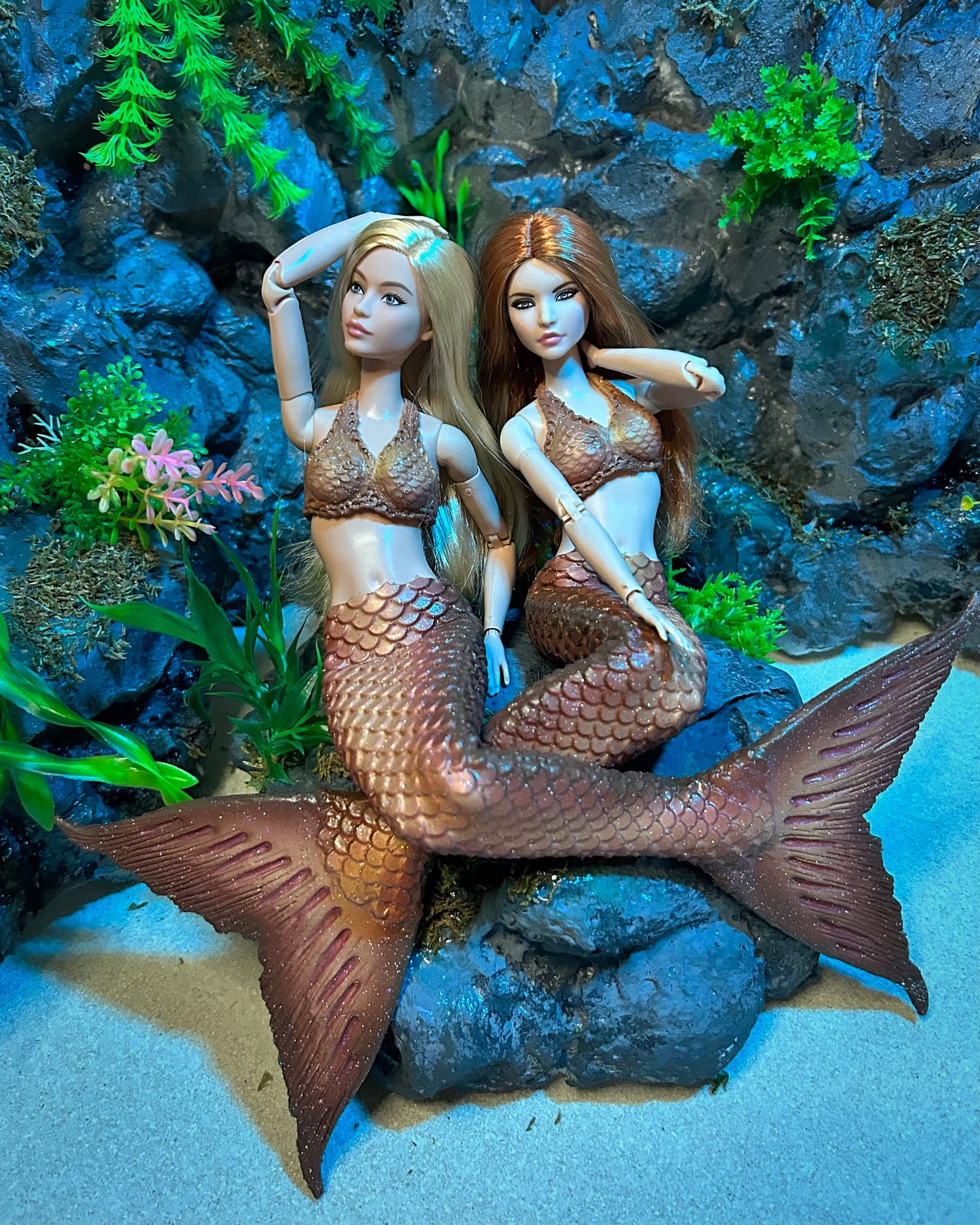 « Eclipse » silicone mermaid tail for doll (doll not included)