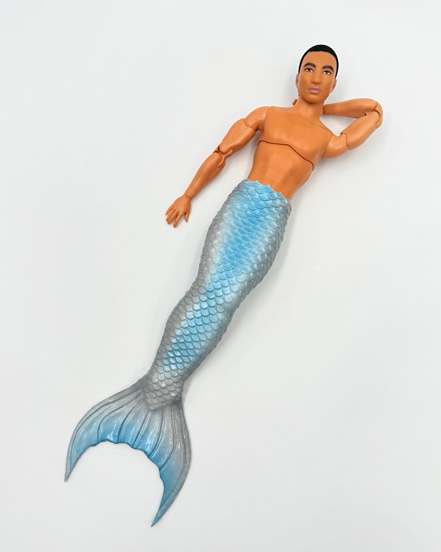 « Thirteen » silicone mermaid tail for doll (doll not included)